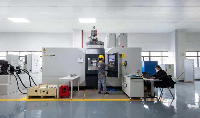 媒體專訪 | 免費(fèi)換新機(jī)?佛山這家節(jié)能空壓機(jī)&ldquo;小巨人&rdquo;公司格局打開了!